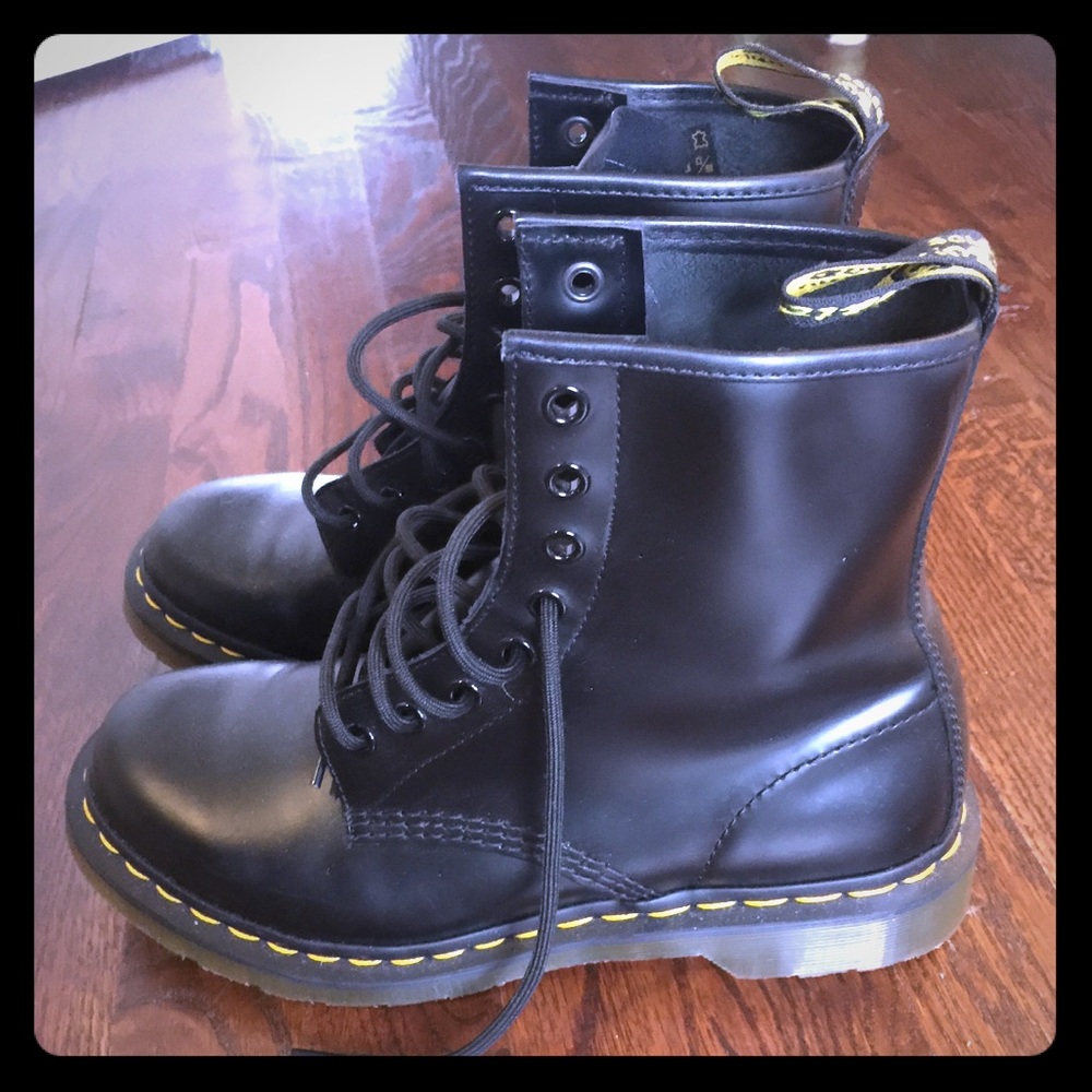 Women’s Dr. Marten boots